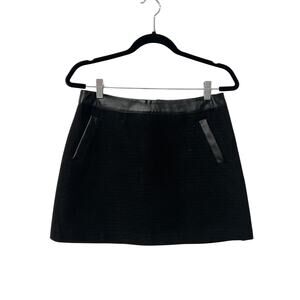 Black Tweed & Vegan Leather Mini Skirt, Size medium, KB323